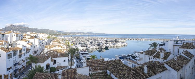 Penthouse | Resale in Puerto Banús in Puerto Banús, Costa del Sol - Photo 3