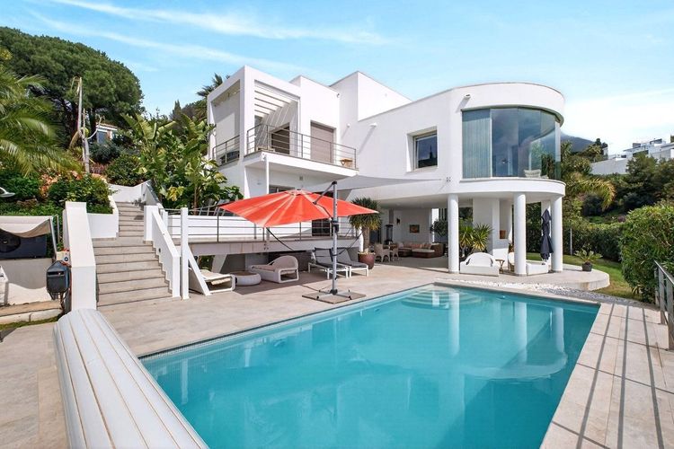 House | Resale in Valtocado - Development photo 1