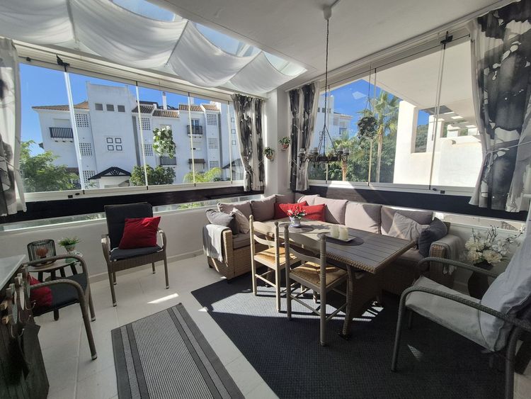 Apartment | Resale in San Luis de Sabinillas in San Luis de Sabinillas, Costa del Sol - Photo 4