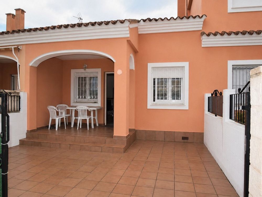 House | Resale in El Vergel - Property photo 1