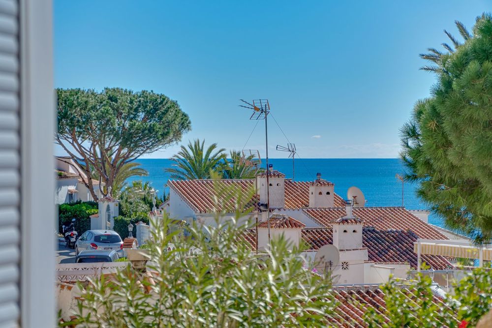 Apartment | Resale in La Cala de Mijas in La Cala de Mijas, Costa del Sol - Main property photo