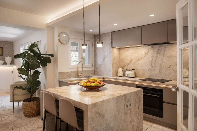 House | Resale in La Quinta in La Quinta, Costa del Sol - Photo 5