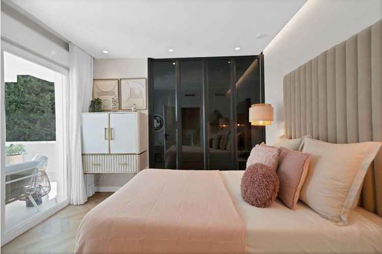 Apartment | Resale in Marbella in Marbella Others, Marbella, Costa del Sol - Photo 3