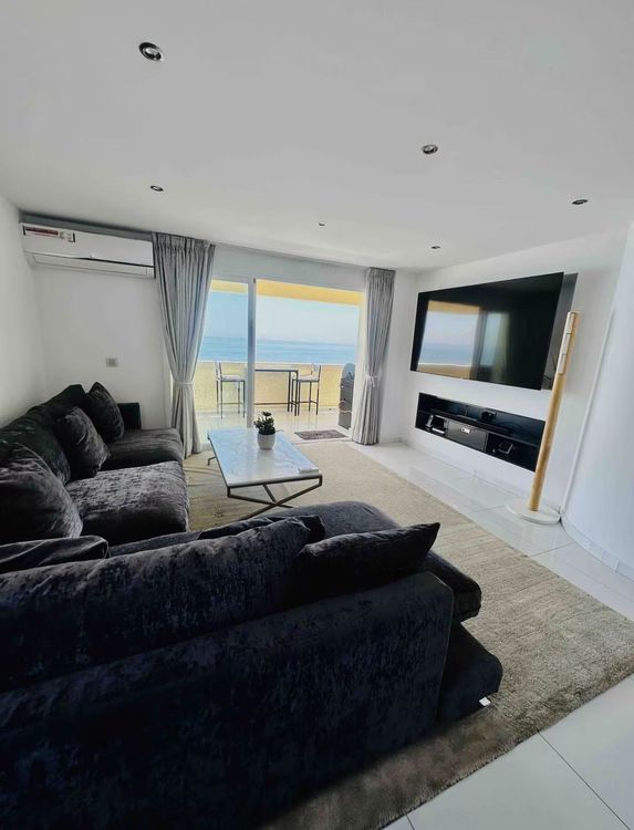 Apartment | Resale in Marbella in Marbella Others, Costa del Sol - Photo 4