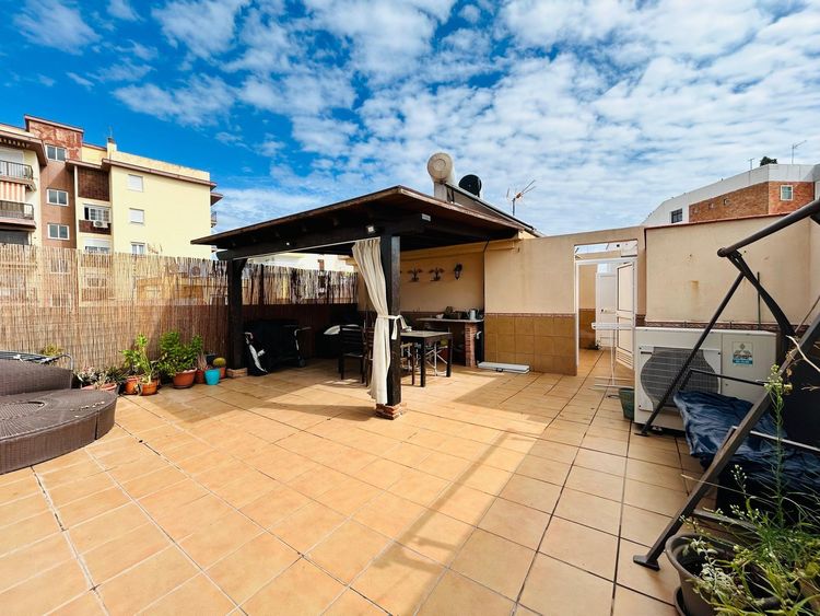 Apartment | Resale in Torremolinos in Torremolinos, Costa del Sol - Photo 4