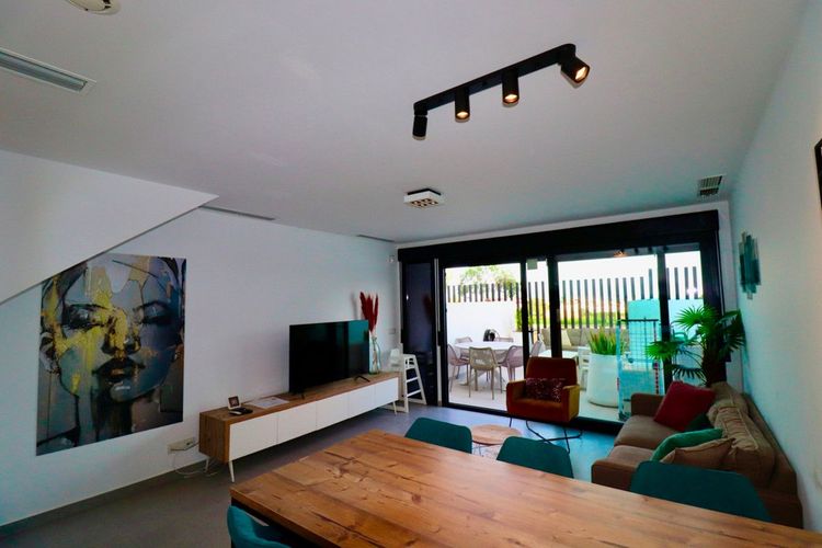 Apartment | Resale in Guardamar del Segura in Guardamar del Segura, Costa Blanca - Photo 2