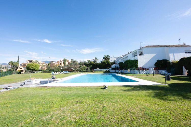 Apartment | Resale in Estepona - Development photo 1