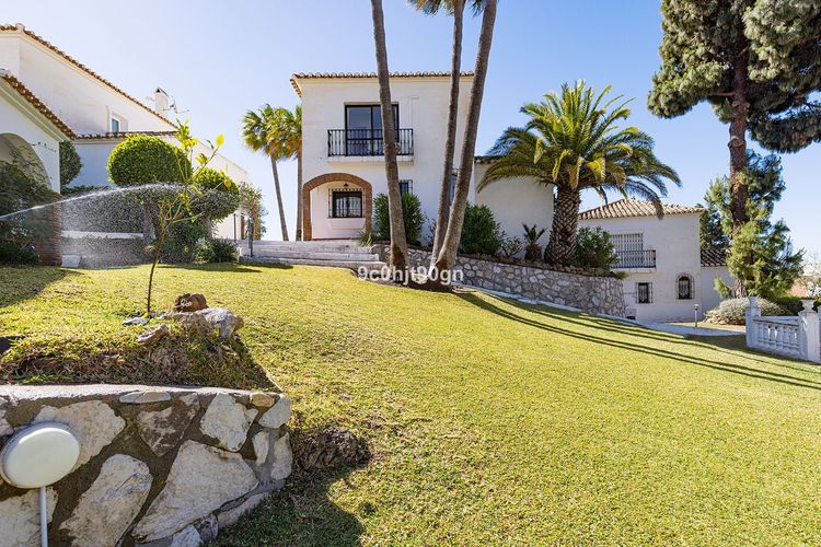 House | Resale in Calahonda - Development photo 1