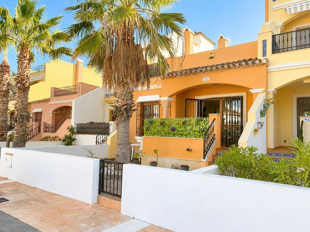 House | Resale in La Finca Golf in La Finca Golf, Algorfa, Costa Blanca - Main property photo