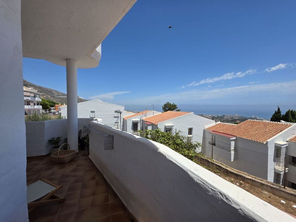 Apartment | Resale in Benalmadena in Benalmadena Others, Costa del Sol - Main property photo
