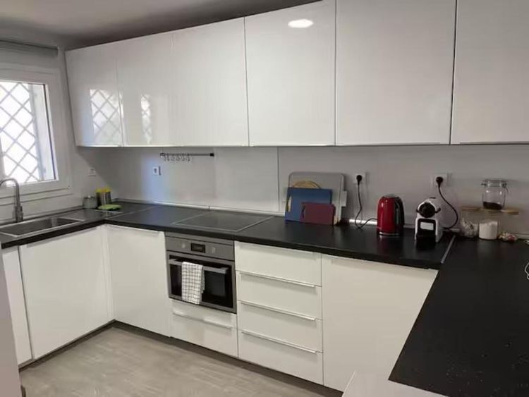 Apartment | Resale in Aloha in Aloha, Costa del Sol - Photo 2