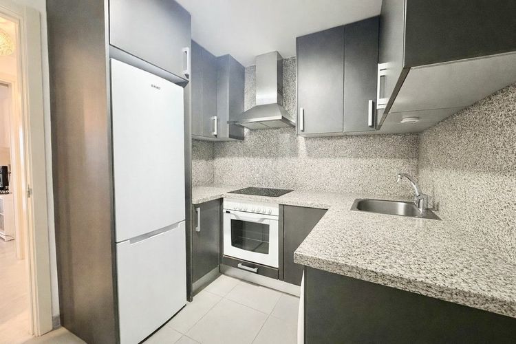 Apartment | Resale in Valle Romano in Valle Romano, Costa del Sol - Photo 4