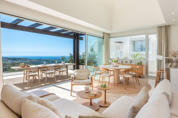 Penthouse | Resale in Benahavís - Development photo 1