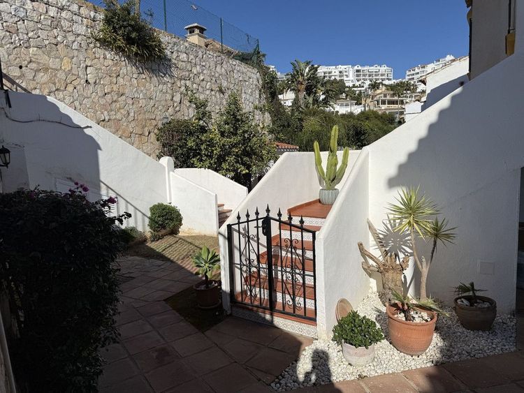 Apartment | Resale in Riviera del Sol in Riviera del Sol, Costa del Sol - Photo 3