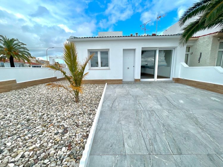 House | Resale in Ciudad Quesada in Ciudad Quesada, Costa Blanca - Photo 2