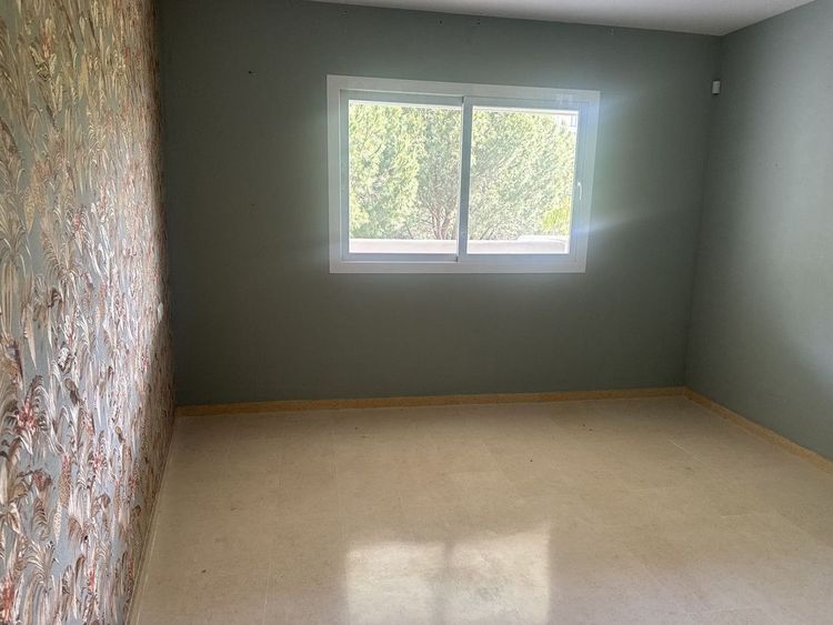 Apartment | Resale in Elviria in Elviria, Costa del Sol - Photo 4