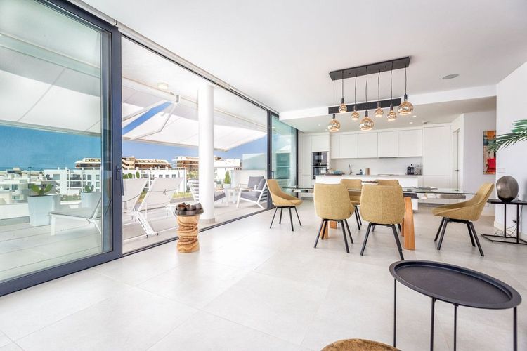Apartment | Resale in Higueron in Higueron, Costa del Sol - Photo 3