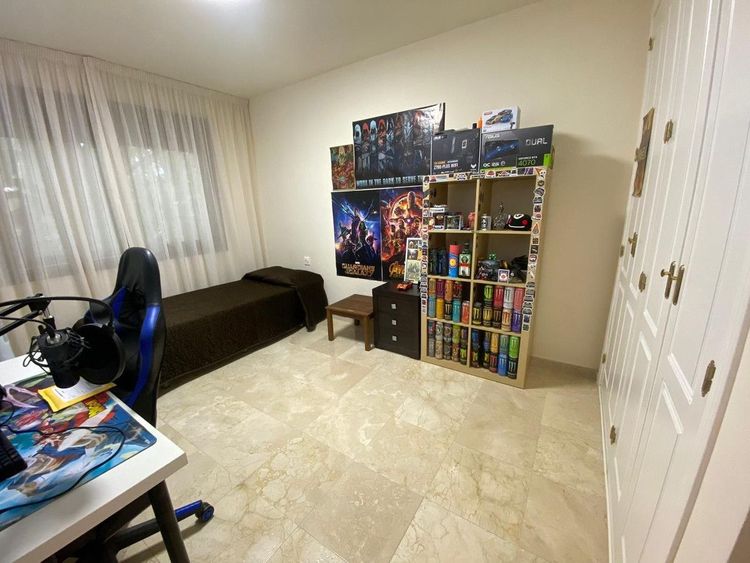 Apartment | Resale in Atalaya in Atalaya, Costa del Sol - Photo 5