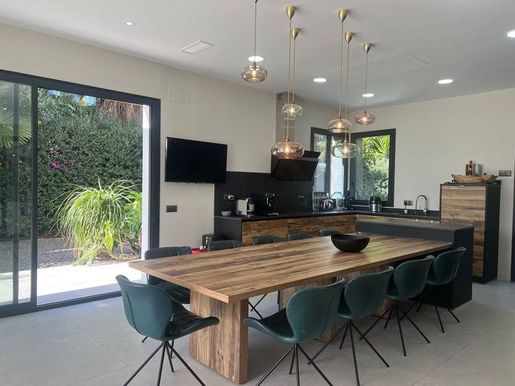 House | Resale in Nagüeles in Nagüeles, Costa del Sol - Photo 4