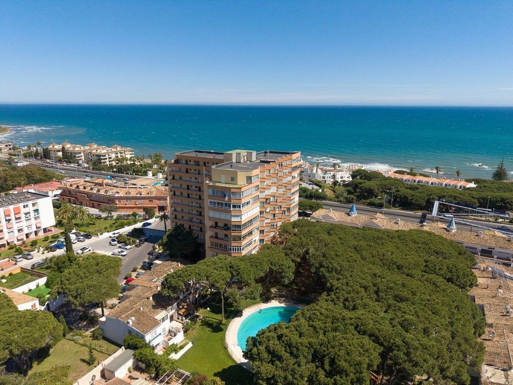 Apartment | Resale in Calypso in Calypso, Costa del Sol - Main property photo