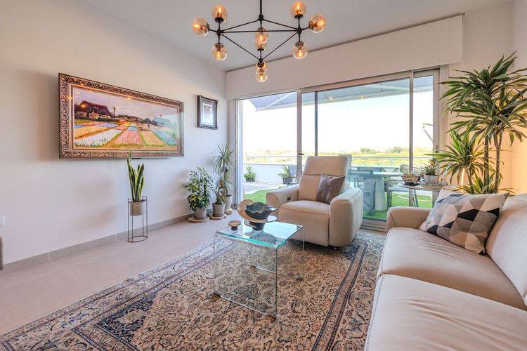 Penthouse in New Golden Mile in New Golden Mile, Estepona East Others, Costa del Sol - Photo 4