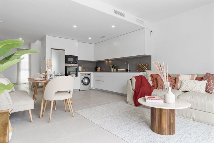 Penthouse | Resale in Cancelada in Cancelada, Costa del Sol - Photo 5