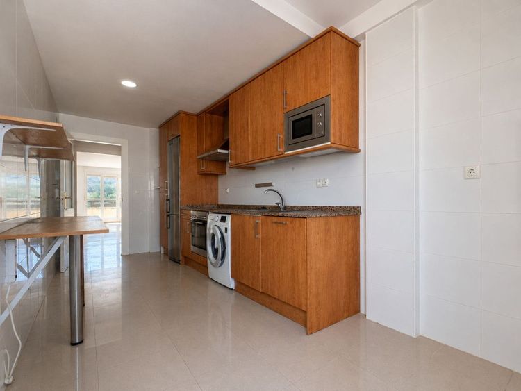 Penthouse | Resale in La Duquesa in La Duquesa, Costa del Sol - Photo 4