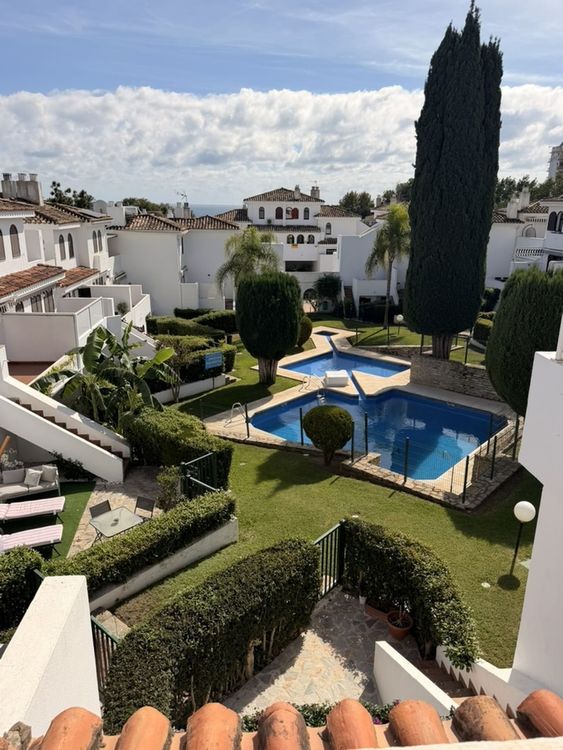 Townhouse in Cancelada in Cancelada, Estepona East, Costa del Sol - Photo 2