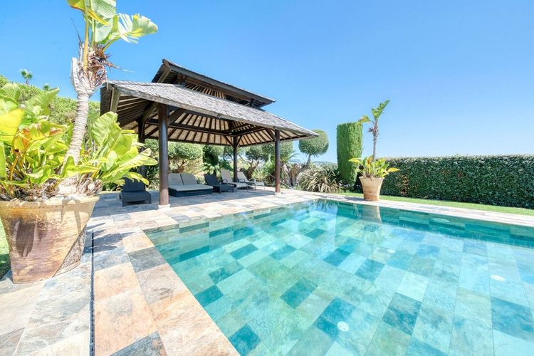 House | Resale in Sotogrande in Sotogrande Others, Costa del Sol - Photo 4