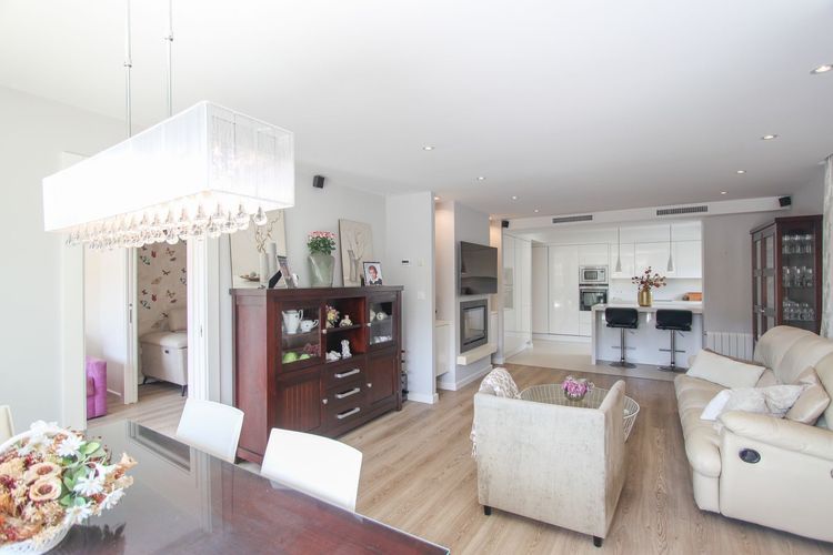 Apartment | Resale in Guadalmina Alta in Guadalmina Alta, Costa del Sol - Photo 2