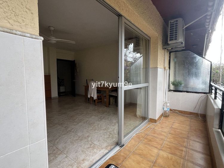 Apartment | Resale in Fuengirola in Fuengirola Others, Costa del Sol - Photo 5