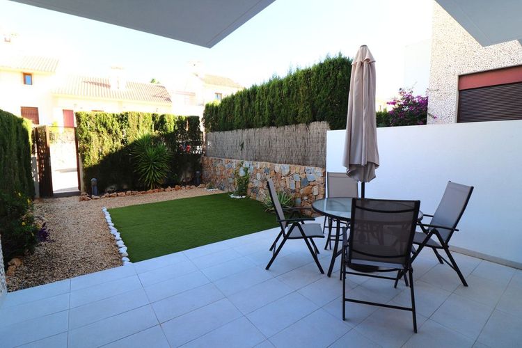 Apartment | Resale in Algorfa in Algorfa, Costa Blanca - Photo 5