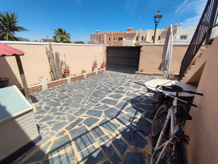 Apartment | Resale in Casares in Casares Others, Costa del Sol - Photo 2
