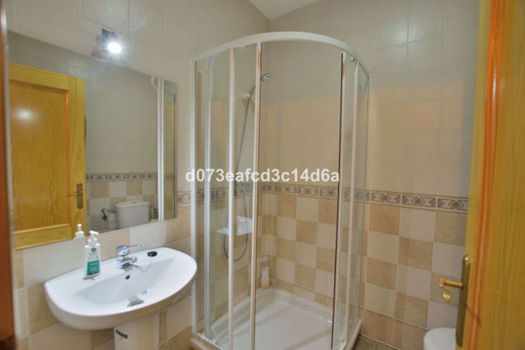 Apartment | Resale in Ronda in Ronda, Serranía de Ronda, Costa del Sol - Photo 2