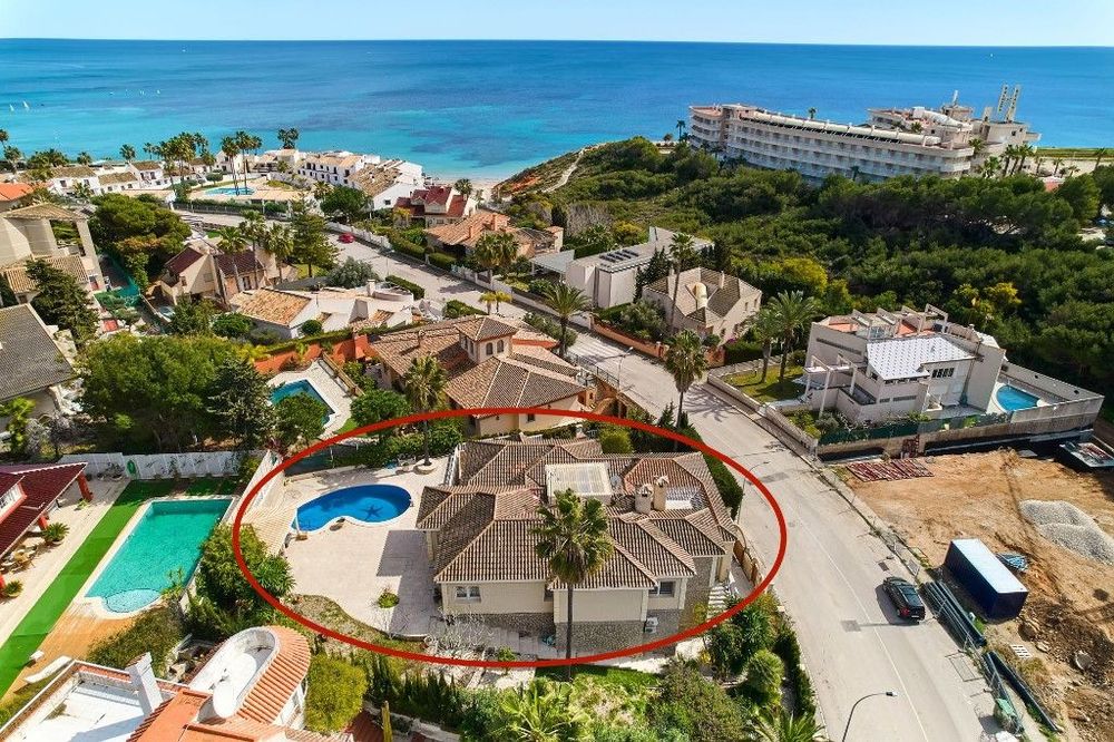 House | Resale in Dehesa de Campoamor in Dehesa de Campoamor, Costa Blanca - Main property photo