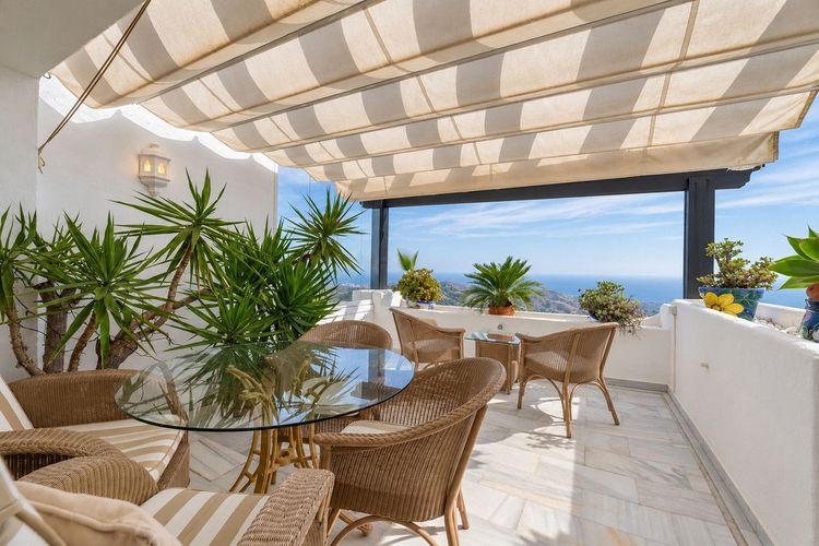 Penthouse | Resale in La Mairena in La Mairena, Ojén, Costa del Sol - Photo 2