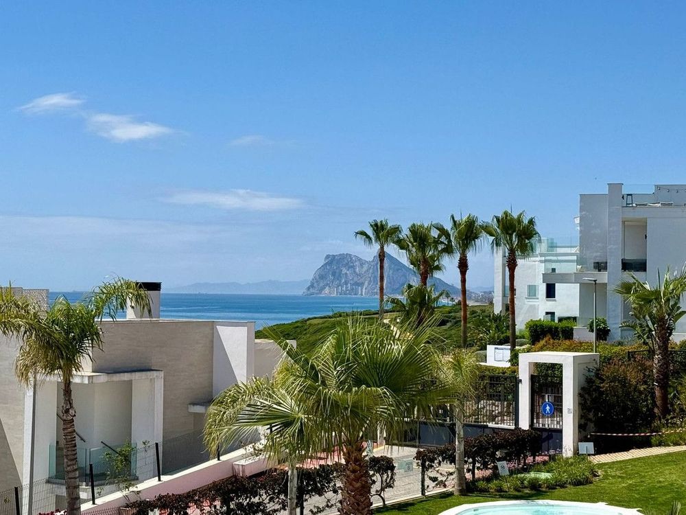 Apartment | Resale in La Alcaidesa in La Alcaidesa, Costa del Sol - Main property photo