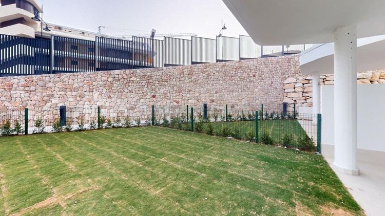 Apartment | Resale in Higueron in Higueron, Costa del Sol - Photo 3