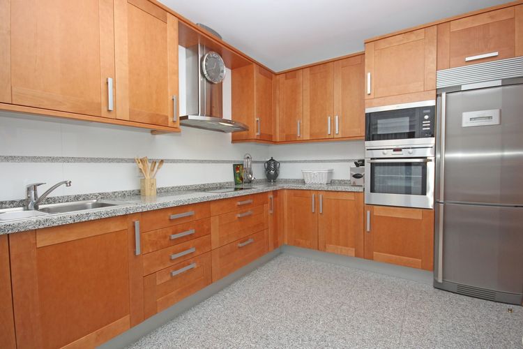 Apartment | Resale in New Golden Mile in New Golden Mile, Costa del Sol - Photo 3