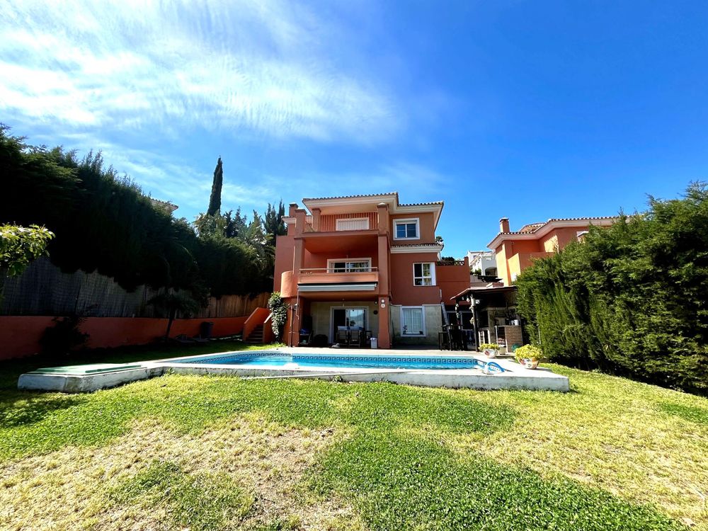 House | Resale in Mijas Costa in Mijas Costa, Costa del Sol - Main property photo