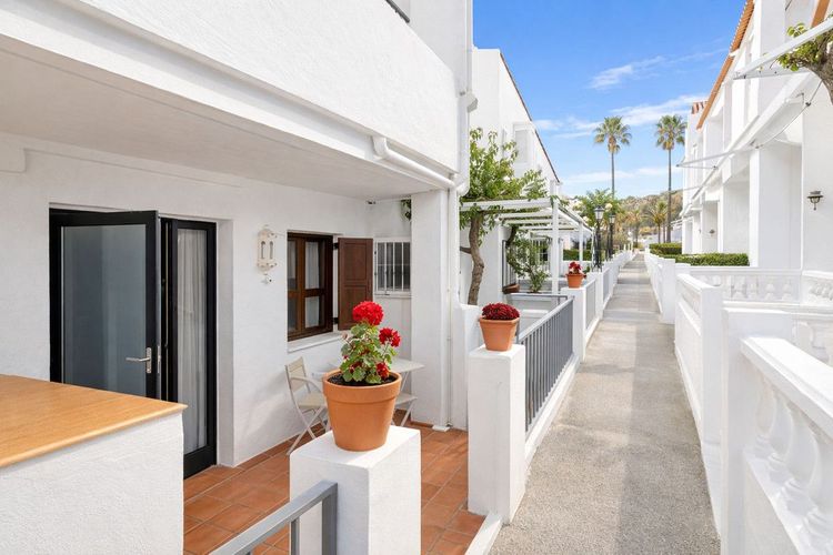 House | Resale in Punta Chullera - Development photo 1