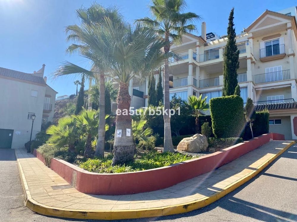 Apartment | Resale in Manilva in Manilva Others, Costa del Sol - Main property photo