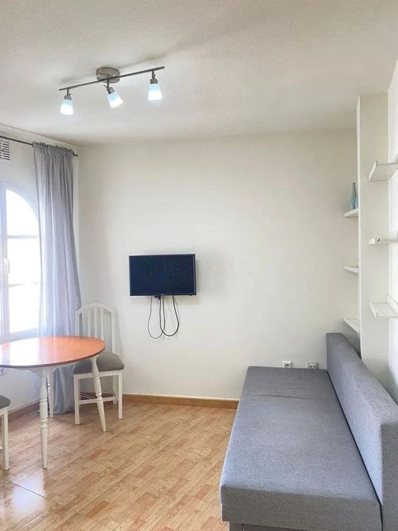 Apartment | Resale in Benalmadena in Benalmadena, Costa del Sol - Photo 3