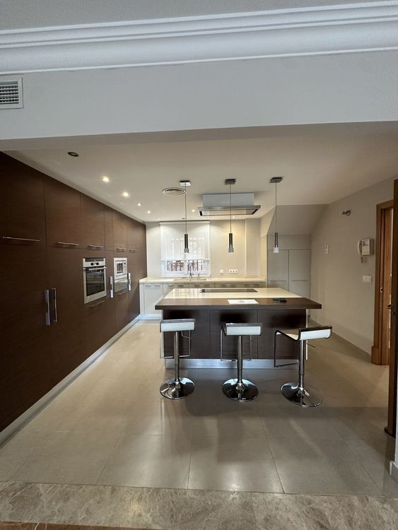 House | Resale in Santa Clara in Santa Clara, Costa del Sol - Photo 2