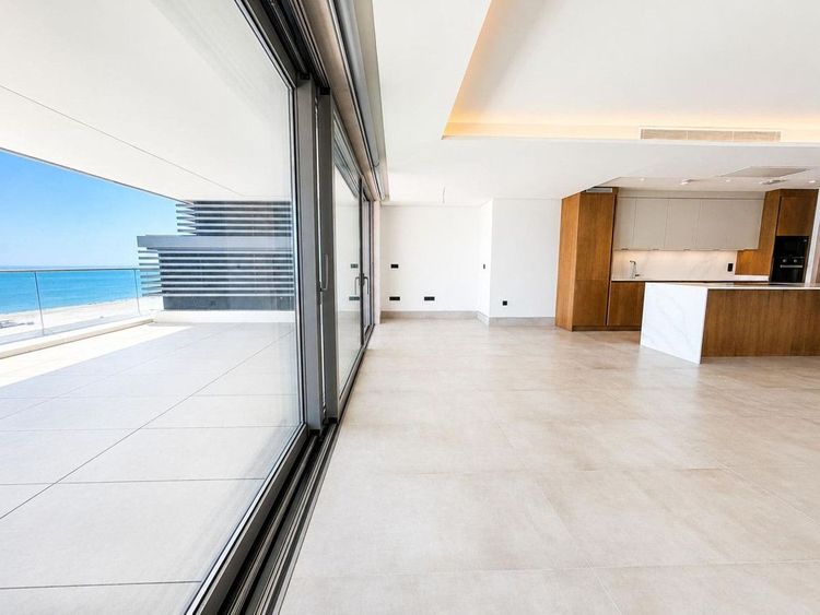 Apartment | Resale in Málaga in Málaga, Costa del Sol - Photo 5