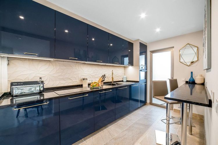 Apartment | Resale in Puerto Banús - Development photo 1