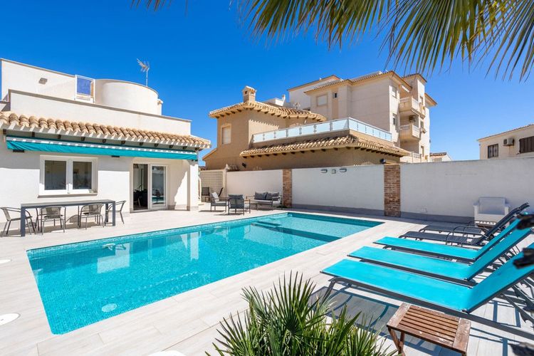 House | Resale in Playa Flamenca in Playa Flamenca, Costa Blanca - Photo 4