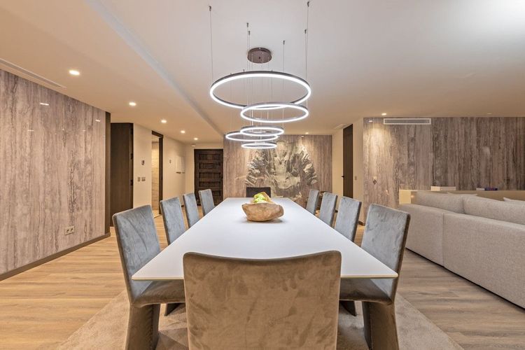 Apartment | Resale in Puerto Banús in Puerto Banús, Costa del Sol - Photo 4