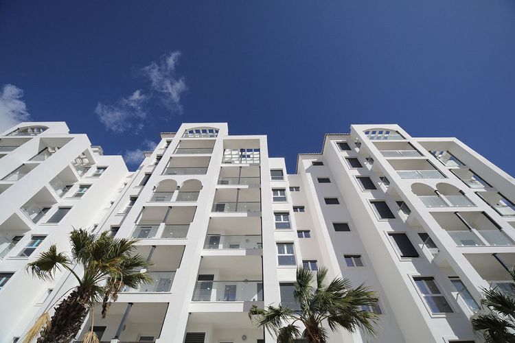 Apartment | Resale in Estepona in Estepona, Costa del Sol - Photo 5
