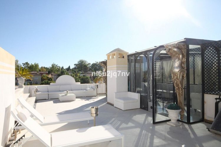 Penthouse | Resale in Guadalmina Alta in Guadalmina Alta, Costa del Sol - Photo 3